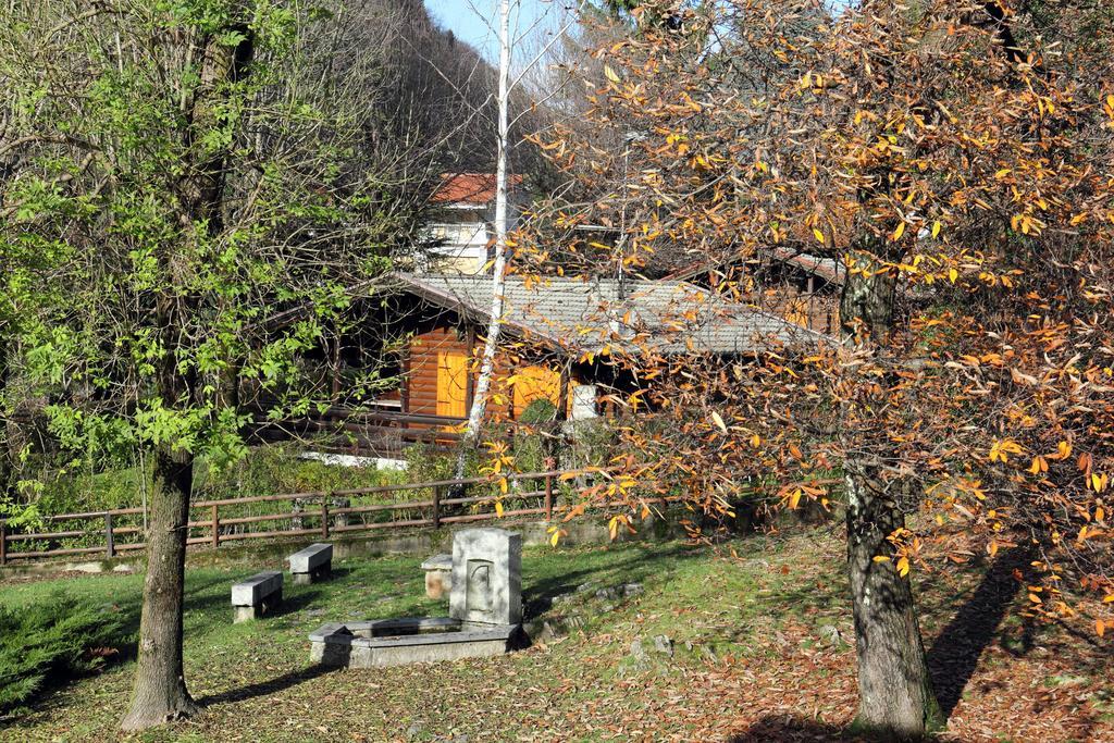 B&B Dei Laghi Magreglio Exterior photo